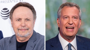 Billy Crystal mocks Bill de Blasio: ‘You’re going nowhere, come back and clean up this city’