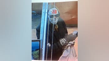 Brazen armed bank robbery on high-end Santa Monica street, suspect on loose