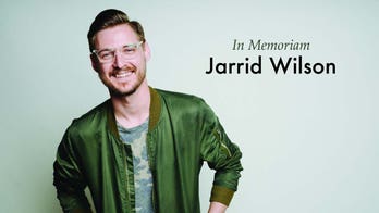 Megachurch pastor, mental health advocate Jarrid Wilson dies by suicide