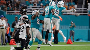 Miami Dolphins' newcomers improvise workouts as coronavirus threat shuts training facilities: report