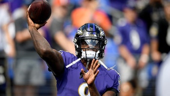 Baltimore Ravens' Lamar Jackson frustrated after blowout loss to Cleveland Browns