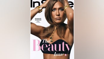 Jennifer Aniston's InStyle cover ridiculed by fans for airbrushing her image