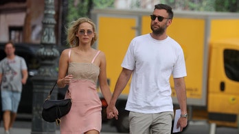 Jennifer Lawrence, Cooke Maroney spotted near NYC courthouse, fueling marriage rumors