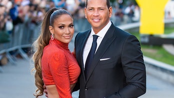 Jennifer Lopez, Alex Rodriguez share adorable family photos on Thanksgiving: 'So grateful today'