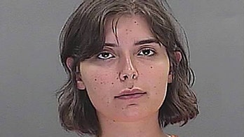 New Jersey woman, 23, allegedly stabbed mom to death in apartment, fled to hotel: authorities