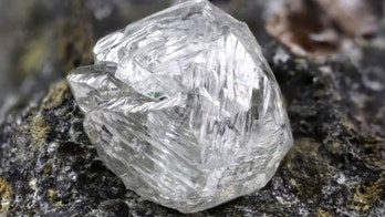 Mysterious mineral from Earth's mantle discovered in South African diamond