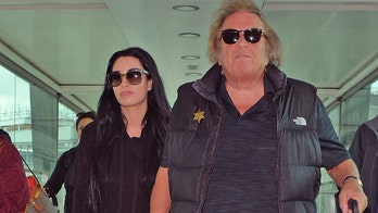 'American Pie' singer Don McLean spending fortune on 25-year-old girlfriend: report