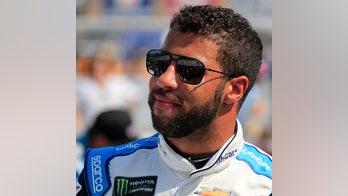 Bubba Wallace to face NASCAR officials after throwing drink in Alex Bowman's face