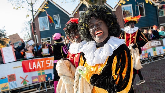 Dutch blackface holiday characters to get ‘sooty faces’ amid public backlash: report