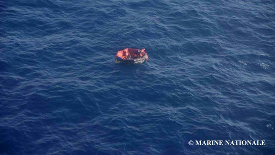 Hurricane Lorenzo sinks tugboat carrying 14 crew members; at least 1 found dead at sea, 3 rescued