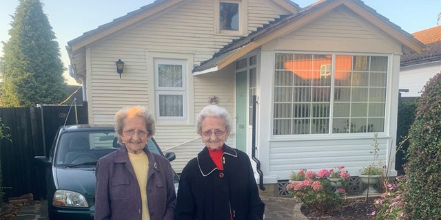 Lilian “Lil” Cox and Doris Hobday are Britain’s oldest twins, having turned 95 on July 20.