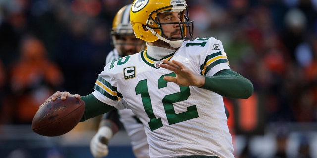 Aaron Rodgers returns to the Packers under more pressure than ever (AP Photo/Nam Y. Huh, File)