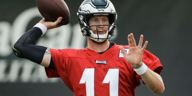 A healthy Carson Wentz is what the Eagles need this season. (AP Photo/Matt Rourke, File)