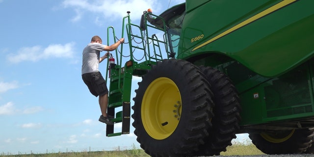 Ryan Ueberrhein, a farmer in Nebraska who says the current trade tariffs is hurting his bottom line. PHOTO|MITTI HICKS FOX NEWS
