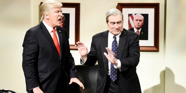 SATURDAY NIGHT LIVE -- "Sandra Oh" Episode 1762 -- Pictured: (l-r) Alec Baldwin as Donald Trump and Robert De Niro as Robert Mueller during the "Mueller Report" Cold Open on Saturday, March 30, 2019 -- (Photo by: Will Heath/NBC)