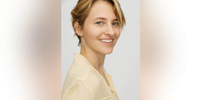 Fashion model Sara Ziff<br>
Source: Kreg Holt