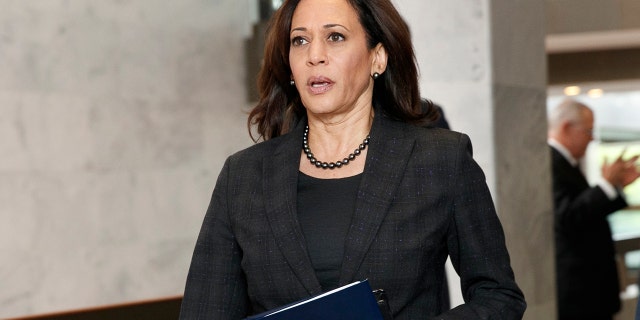Sen. Kamala Harris, D-Calif., requests answers from AG Barr on home confinement decisions amid coronavirus.