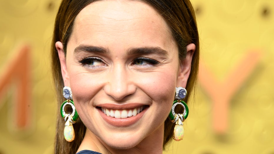 Emilia Clarke Channels Jlo At Emmy Awards Stuns In Revealing Gown