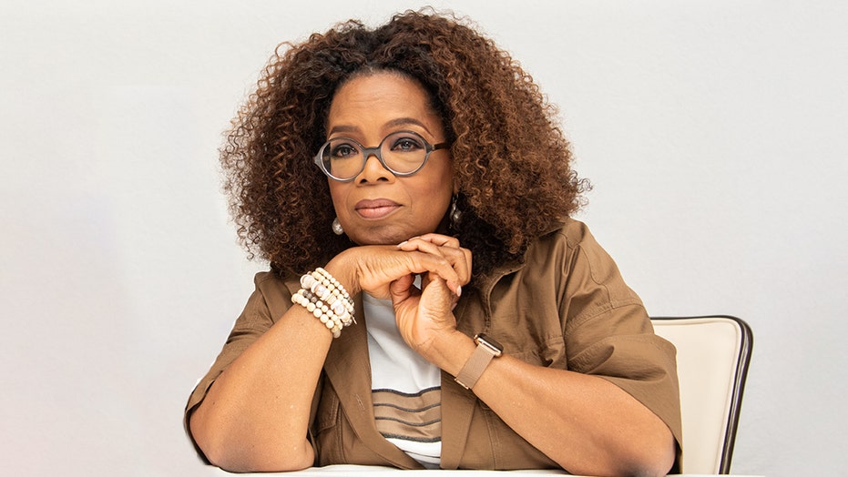 Oprah Winfrey: 7 Most Influential Entrepreneurs Of All Time: Stories of Struggles and Success 