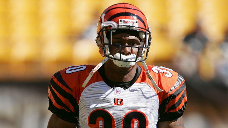 Ex Nfl Defensive Back Terrell Roberts Killed In California