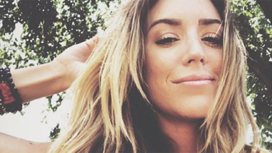 Texas country singer Kylie Rae Harris, 30, killed in car ...