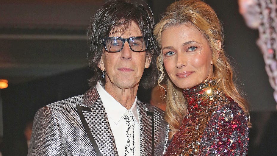 Paulina Porizkova Says She Still Cries Almost Every Day Over Ric Ocasek S Death Fox News