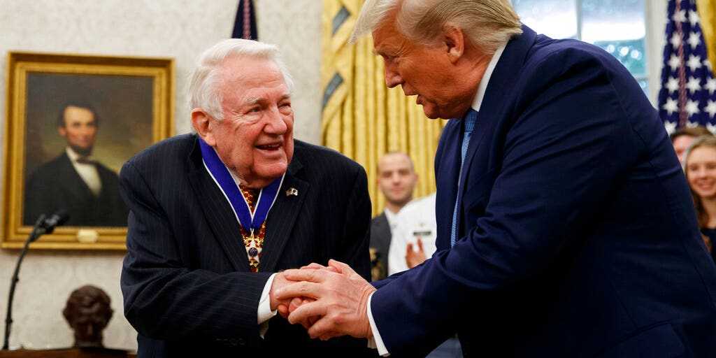 Ed Meese, attorney general under Reagan, receives Presidential Medal of Freedom from Trump