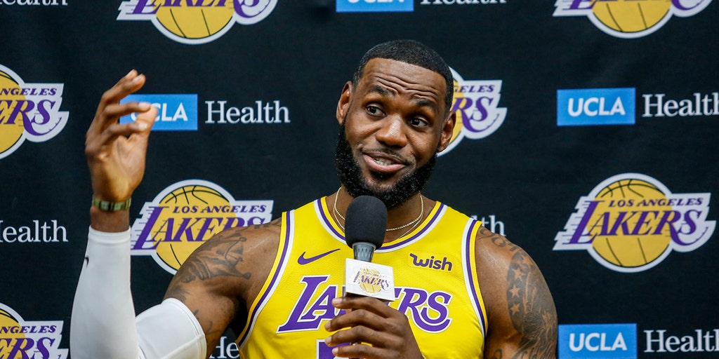 Lebron James Says Californias College Athletes Compensation