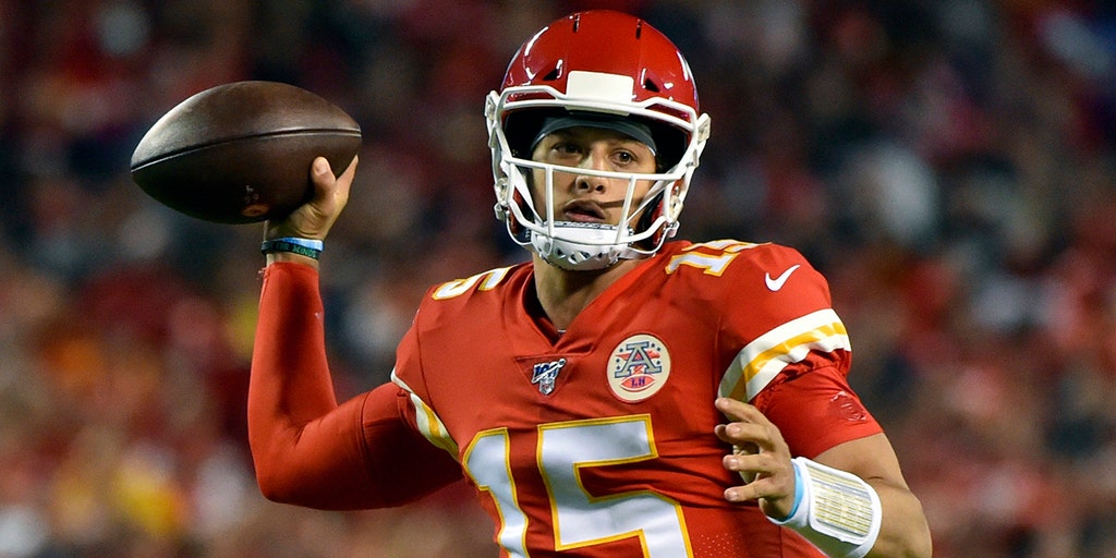 Patrick Mahomes is exceptional player, healer; Chiefs QB is still human -  The San Diego Union-Tribune