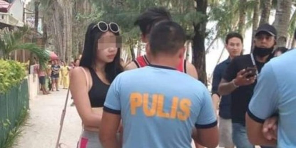 Asian Nude Beach Xhamster - Tourist fined for wearing 'erotic and lewd' string bikini to ...
