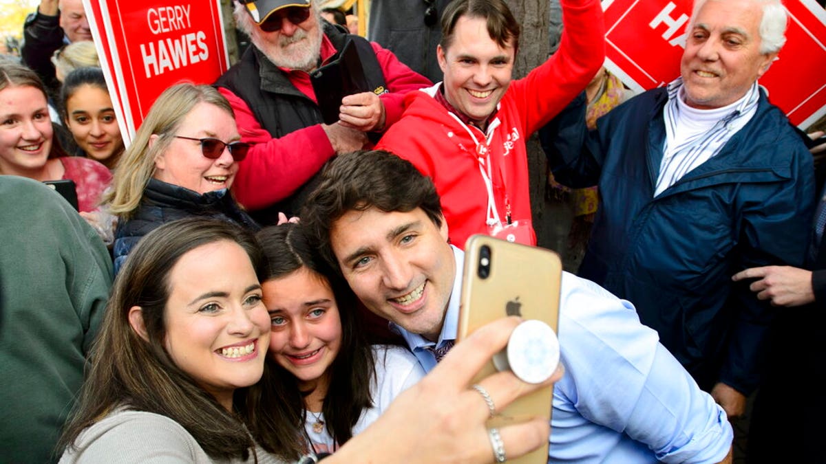 Justin Trudeau's Liberals Make Final Push As Canadian Election Campaign ...