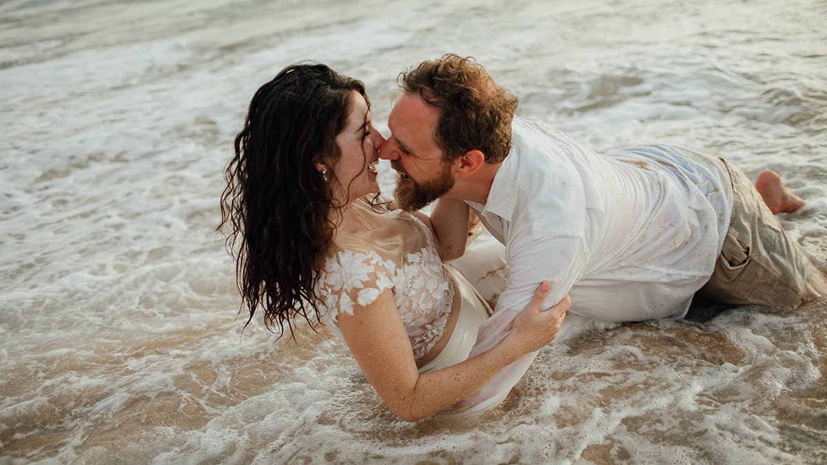 Though it wasn't the photo shoot the couple was hoping for, it was certainly one they'll never forget.