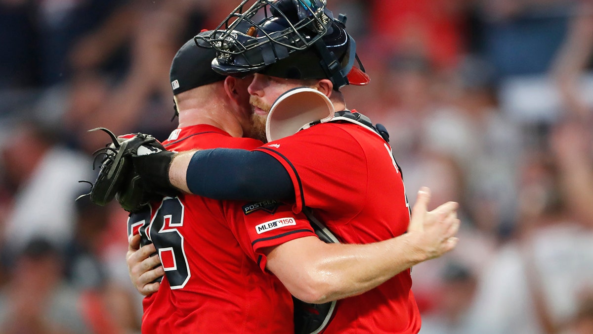Atlanta Braves catcher Brian McCann to retire after 15-year career