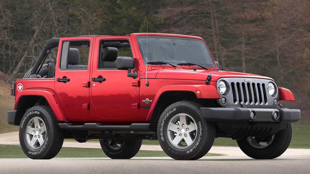 Jeep sold 175,000 Wranglers in 2014.