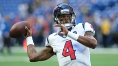 Deshaun Watson 'just wants out' amid rumors of unhappiness with Texans: report