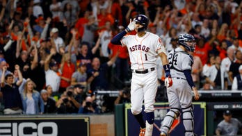 Correa blasts home run in 11th to defeat Yankees 3-2; ALCS tied at 1