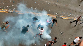 Iraqi security forces kill one anti-government protester, wound at least 200 more