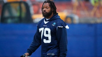 Cowboys, Michael Bennett reach 'understanding,' expect him to stand for national anthem