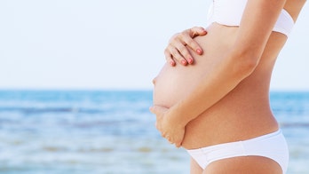 Model Bella Lucia, shamed for small baby bump, shares her 'pregnancy transformation'
