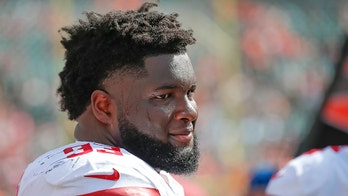 San Francisco 49ers' DJ Jones proposes to girlfriend before blowout win over the Cleveland Browns