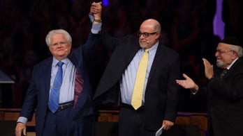 Mark Levin, John Hagee fight anti-Semitism, raise more than $1M for Israeli and Jewish charities