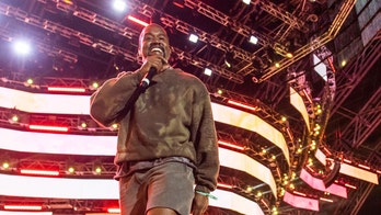 Kanye West brings Sunday Service to Miami ahead of Super Bowl LIV