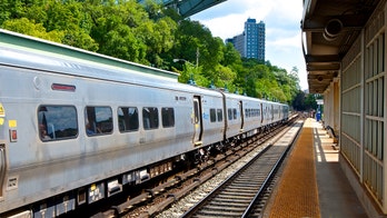 New York train rider reports suspicious packages, turn out to be machines used to report suspicious packages