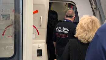 United Airlines passenger allowed to fly in T-shirt alluding to lynching journalists: report