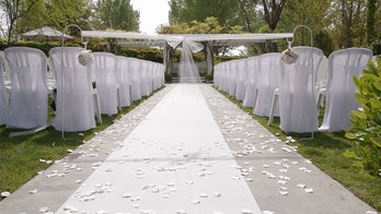 Virginia wedding venue sues governor over COVID-19 guest capacity limits