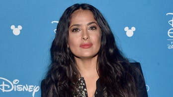 Salma Hayek dyes her hair for the first time since quarantine