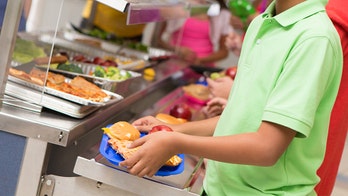 Florida man pays off school lunch debt for entire town: 'Children shouldn't learn hungry'