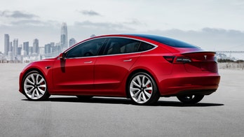 Teslas will soon make fart and animal sounds, Musk tweets