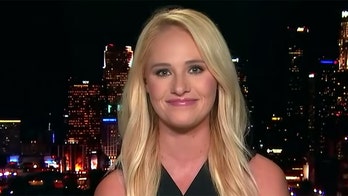 Tomi Lahren rips MLB, Delta's 'undemocratic' ID hypocrisy: You need it to board a flight