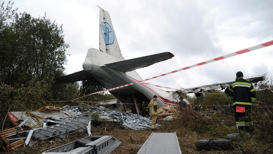 Ukraine plane crash kills 5, injures 3 after running out of fuel, officials say